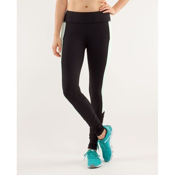 Lululemon Run: Get Up And Glow Tight size 6 - Picture 6 of 9